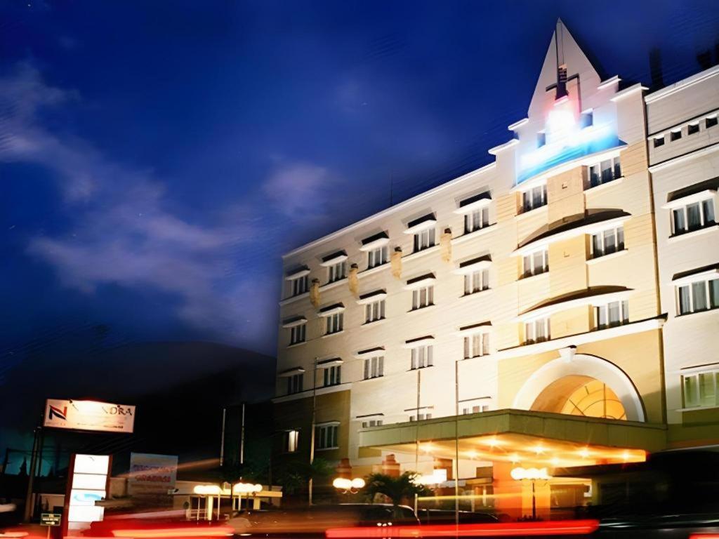 Nalendra Hotel Bandung Buitenkant foto